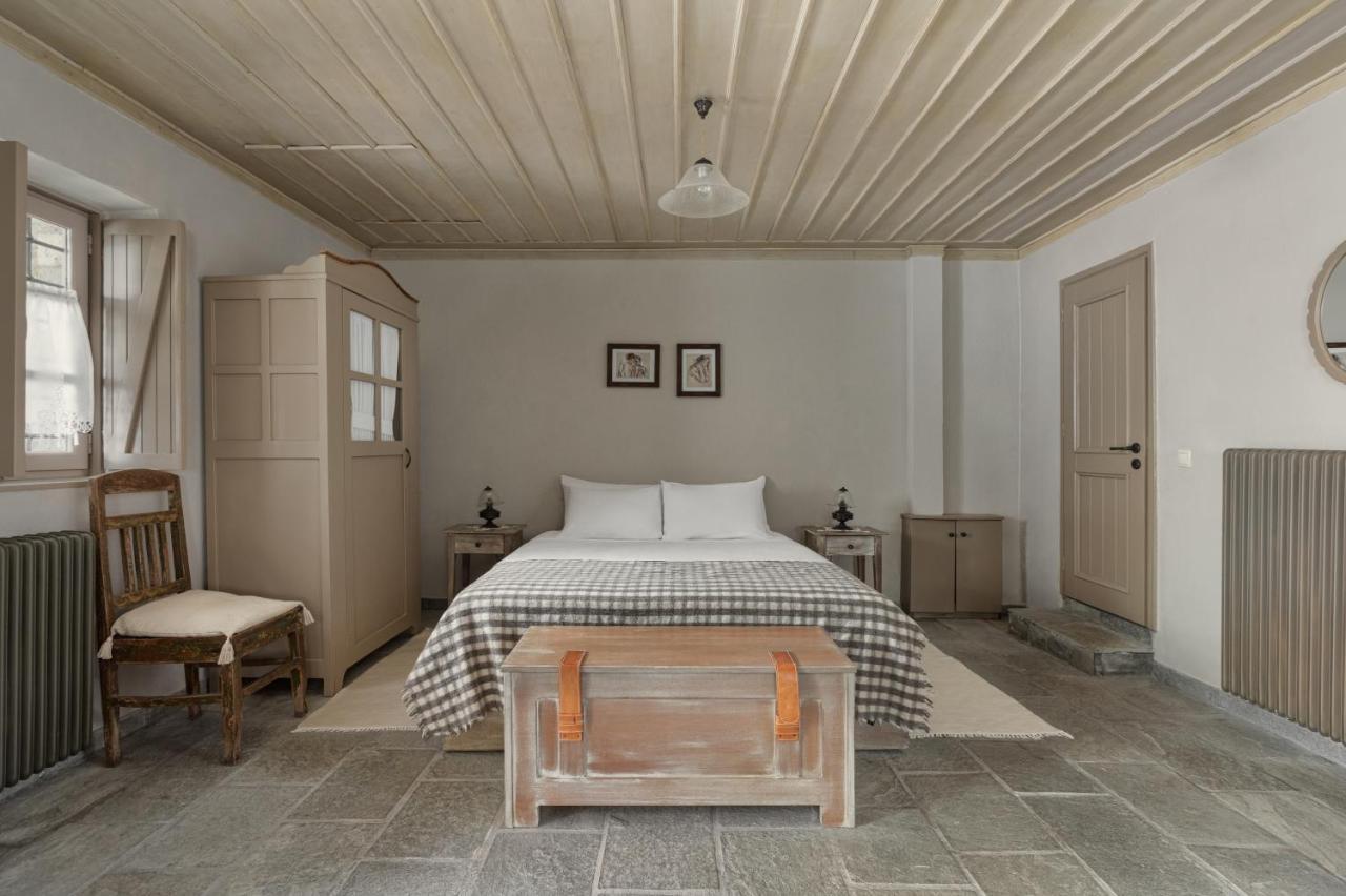Avragonio Hotel Papigko Eksteriør billede