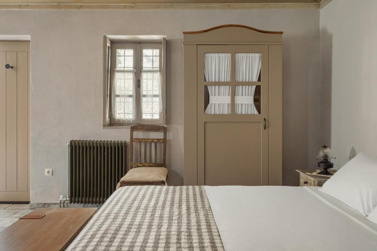 Avragonio Hotel Papigko Eksteriør billede